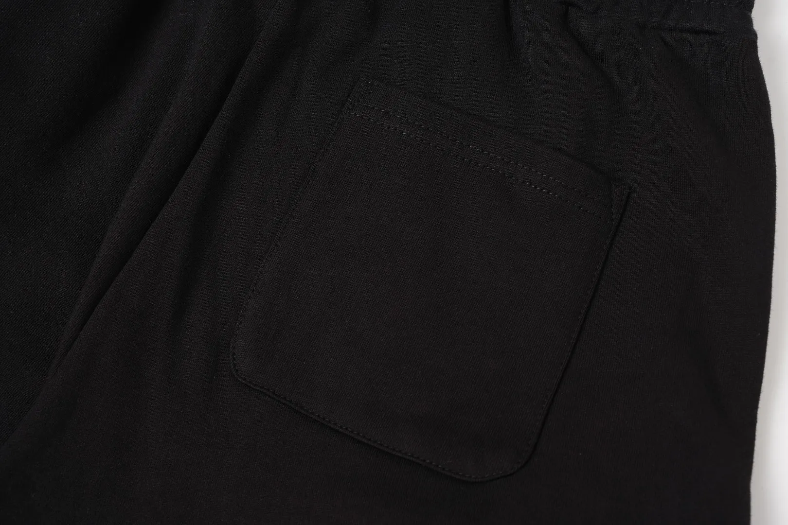 8715 26 ， Same Style 。 1：1 。Black S x L Chrome hearts